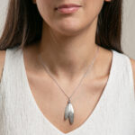 By Biehl Olive Μενταγιόν - Image 2