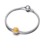 Pandora Moments Yellow Rose in Bloom Σύμβολο - Image 3