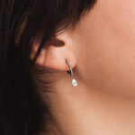 Ασημένια σκουλαρίκια κρίκοι με μενταγιόν από ζιργκόν - Image 2